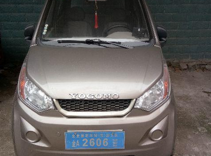 九成新自用御捷老年电动汽车，手续齐全.